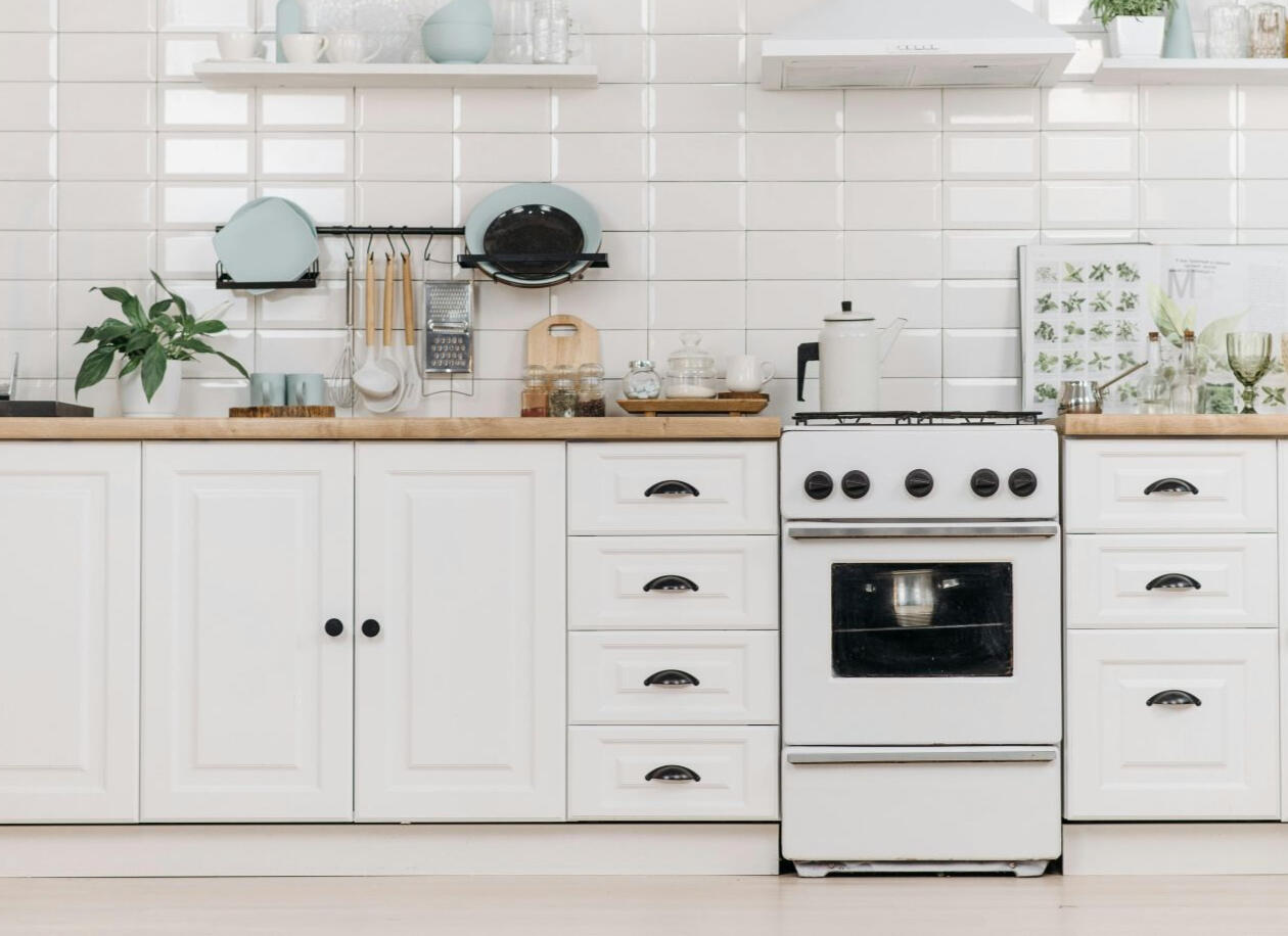 Cabinet Refinishing Edmonton